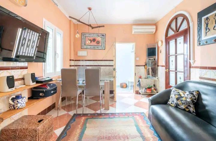 Ikigai House Apartment เซบีญา ภายนอก รูปภาพ